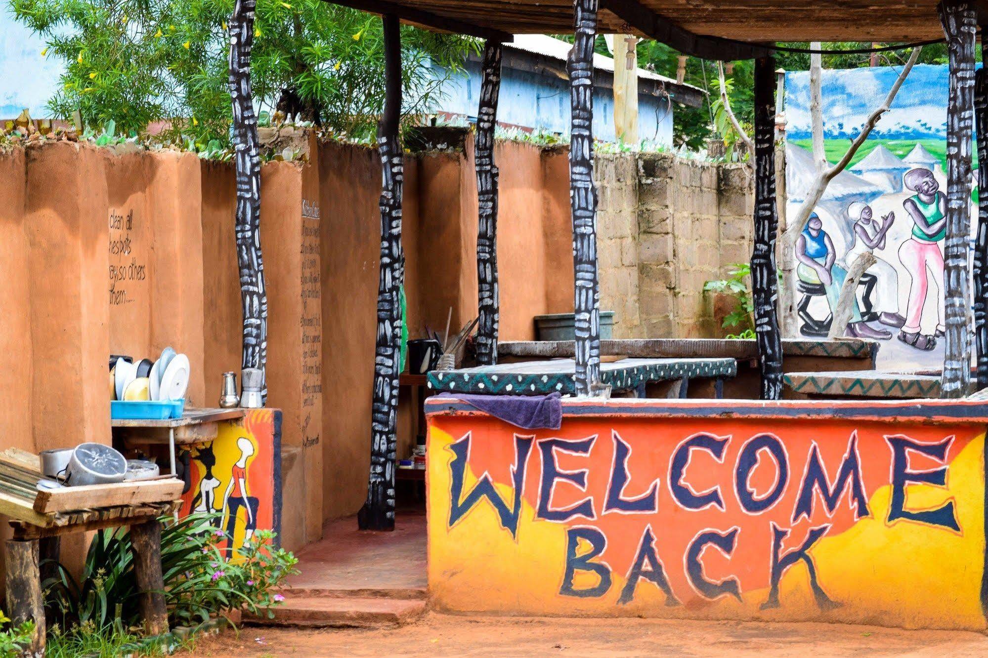 Zinga Backpackers Hotel Livingstone Bagian luar foto