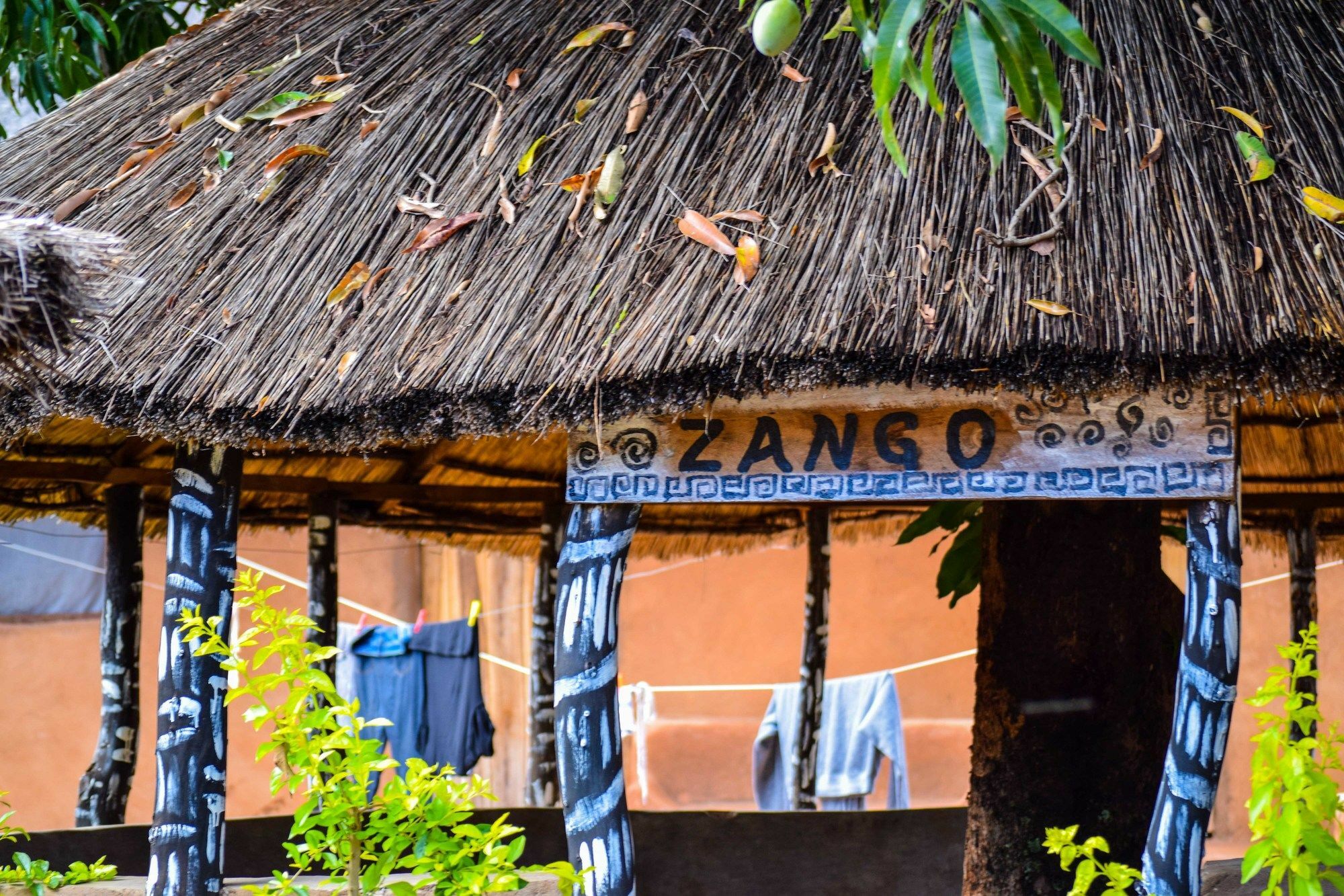 Zinga Backpackers Hotel Livingstone Bagian luar foto